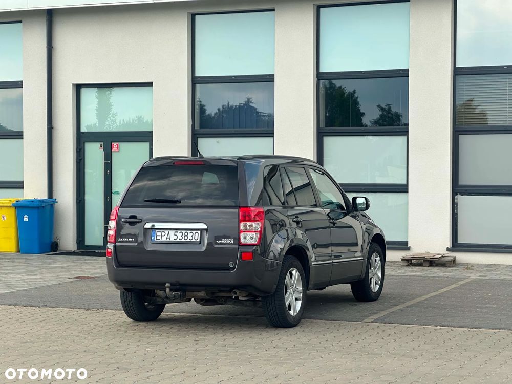 Suzuki Grand Vitara 1.9 DDiS Comfort - 12