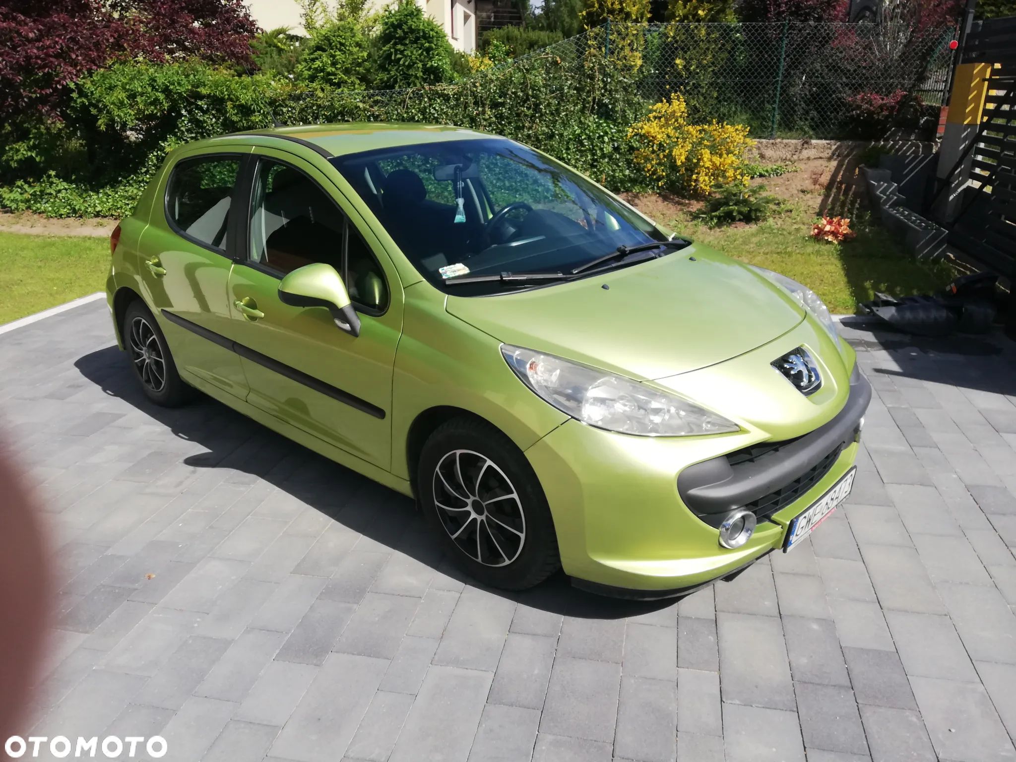Peugeot 207 1.6 HDi Trendy - 1