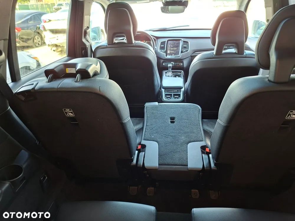 Volvo XC 90 - 15