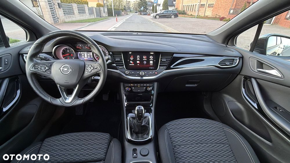 Opel Astra 1.4 Turbo Active - 19