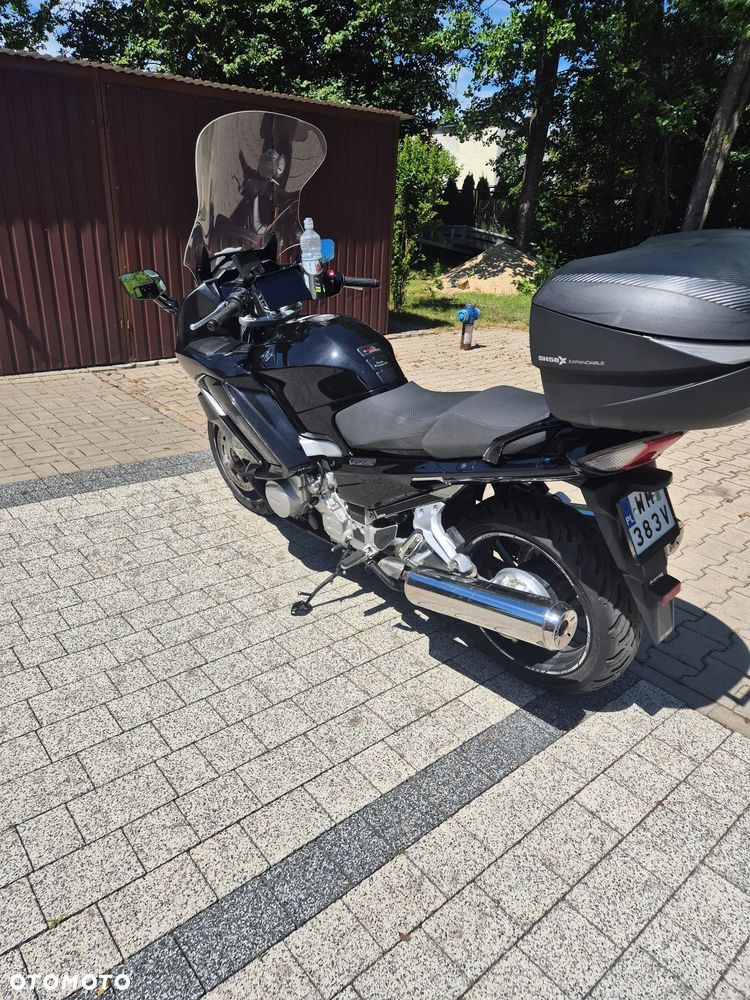 Yamaha FJR - 4