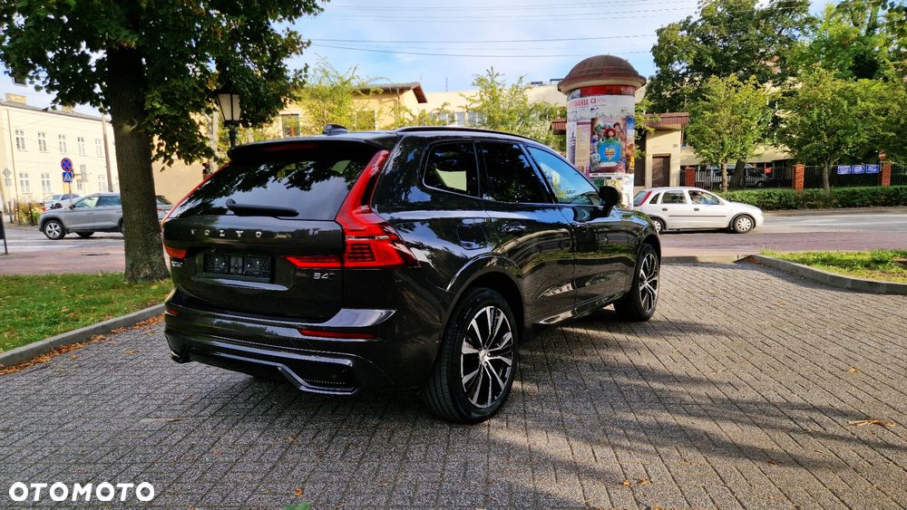 Volvo XC 60 B4 D AWD Plus Dark - 13