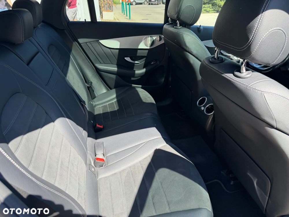 Mercedes-Benz GLC 300 de 4-Matic - 15