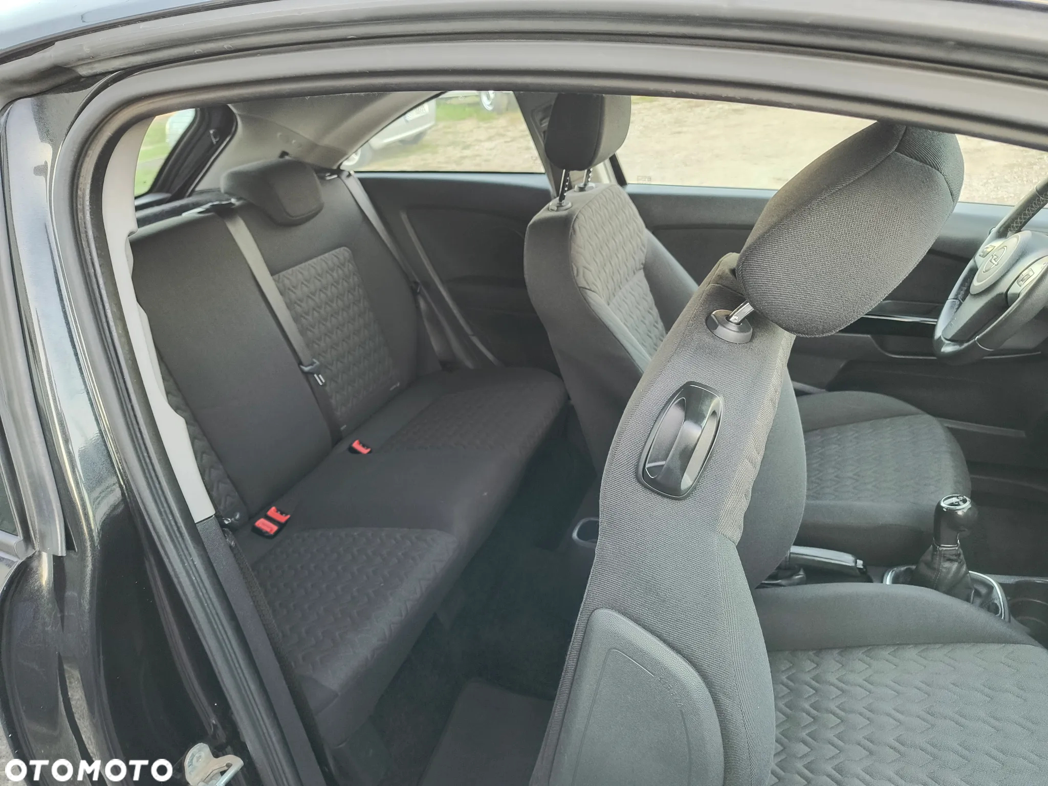 Opel Corsa 1.2 16V Edition - 8