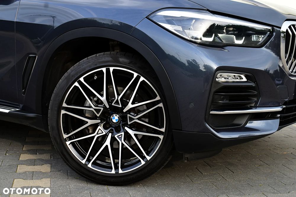 BMW X5 xDrive30d - 25