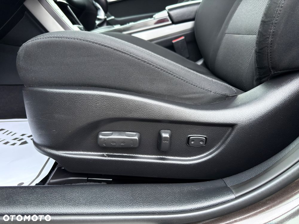 Hyundai i40 Kombi blue 1.7 CRDi Premium - 16