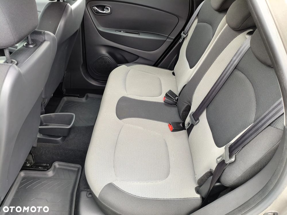 Renault Captur - 19