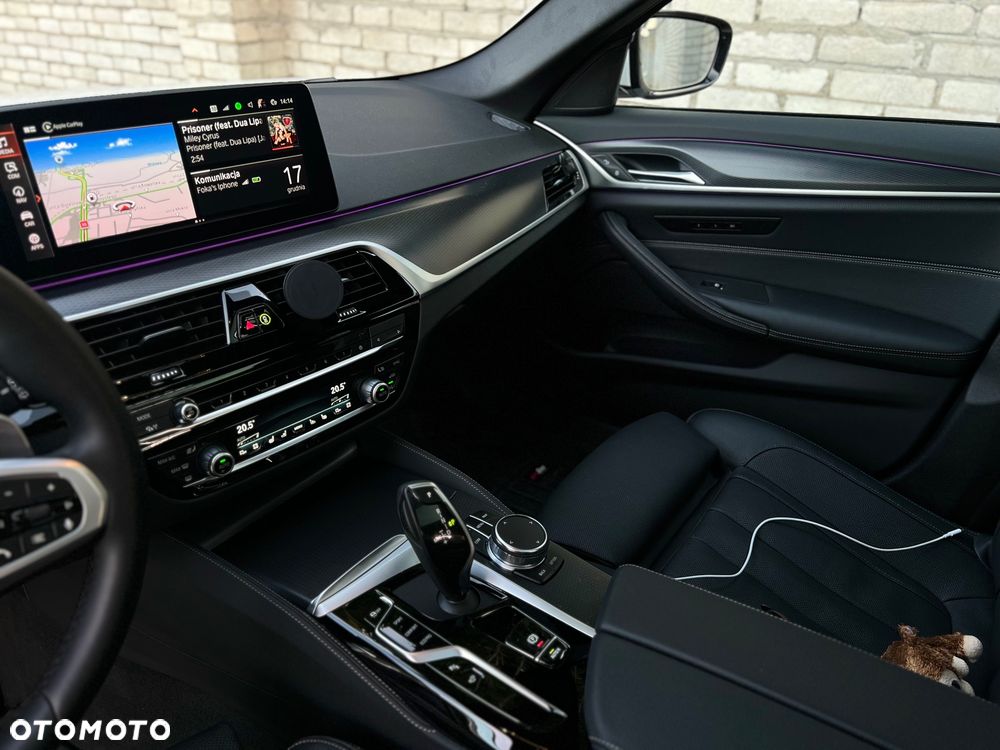 BMW Seria 5 520d xDrive M Sport Edition - 17