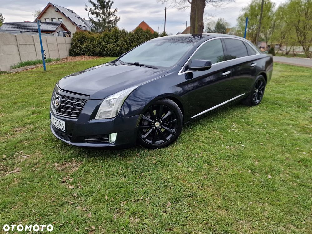 Cadillac XTS - 1