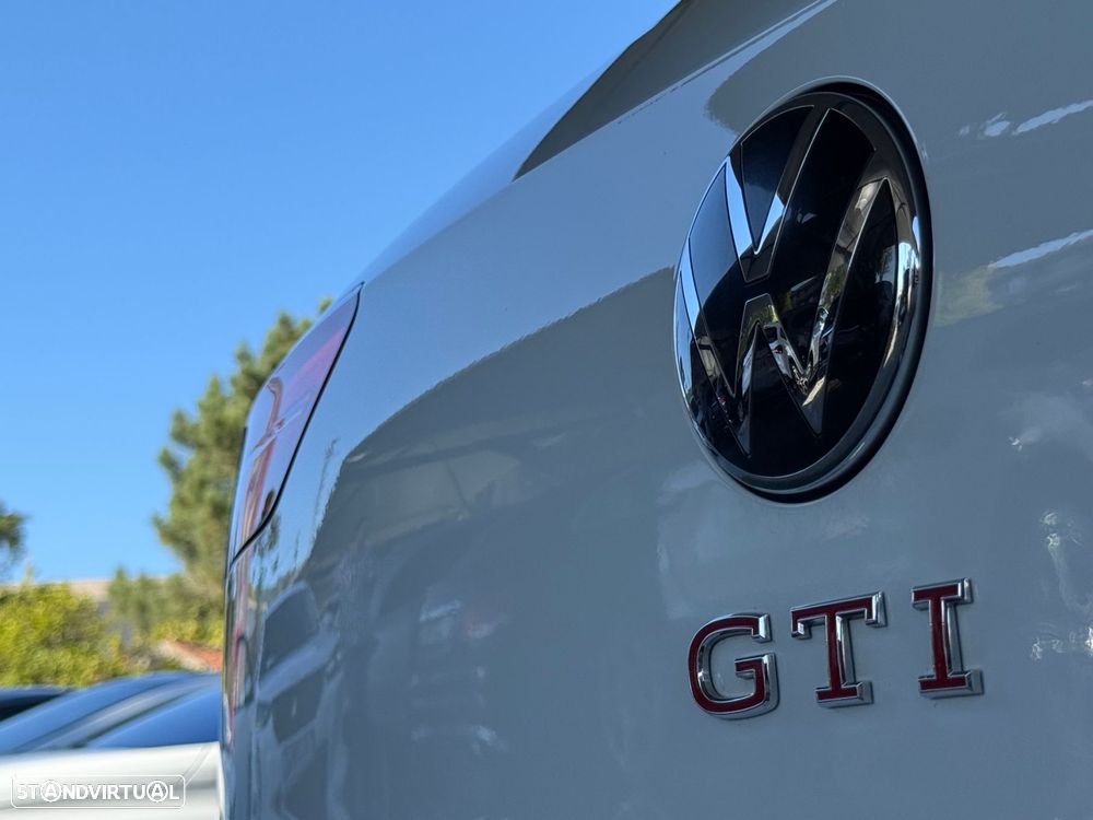 VW Golf 2.0 TSI GTI Clubsport 45 Years DSG - 21