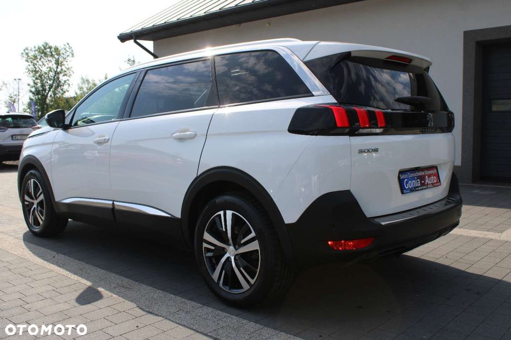 Peugeot 5008 - 14