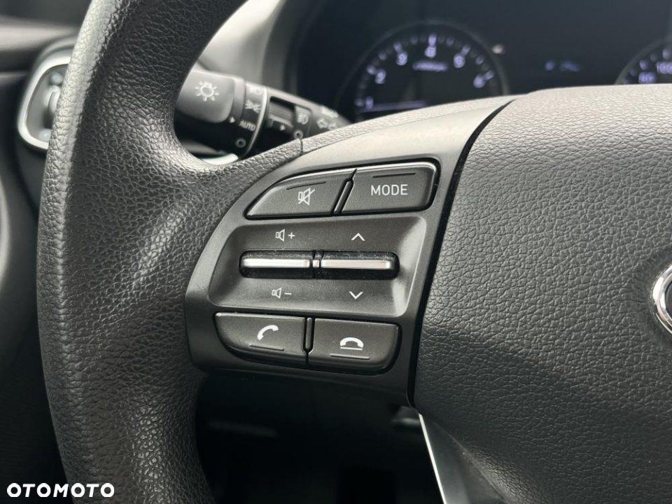 Hyundai i30 - 23