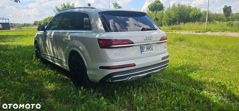 Audi Q7 2020 photo 4