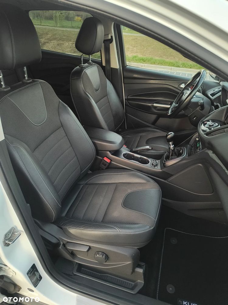 Ford Kuga 2.0 TDCi 4x2 Titanium - 8