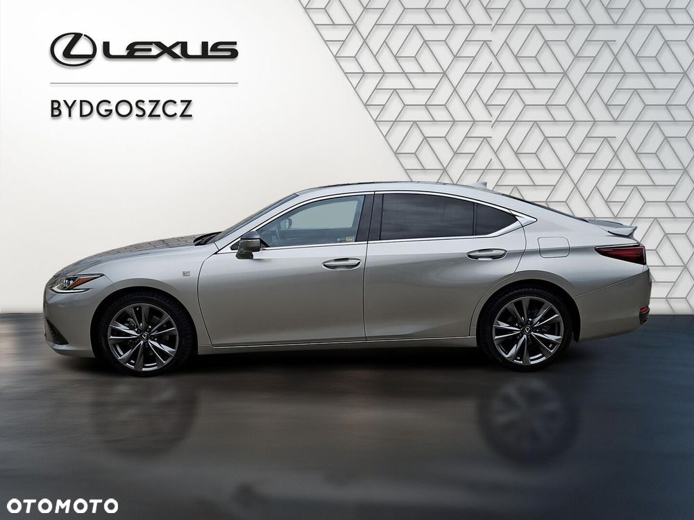 Lexus ES 300h F Sport Design - 7