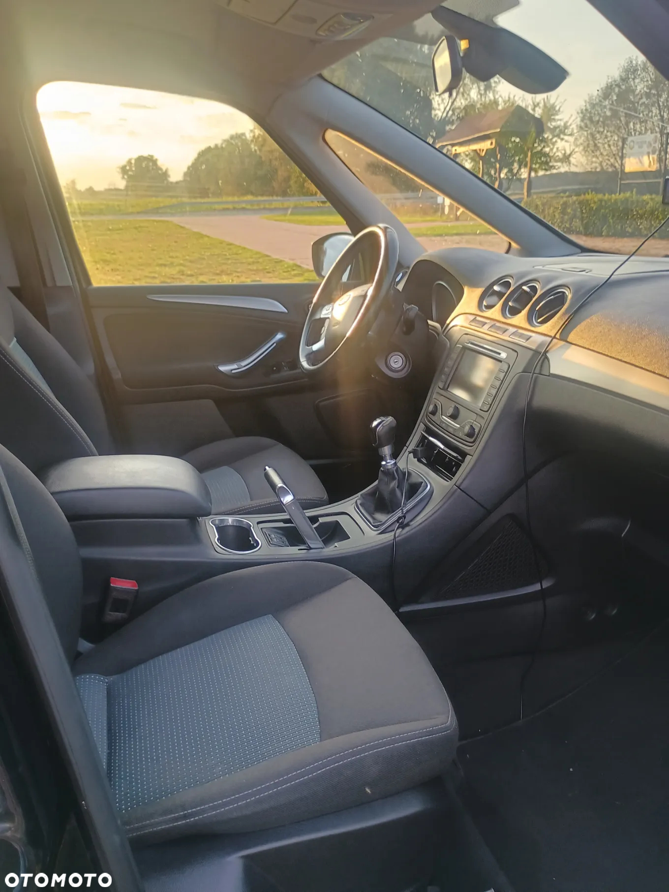 Ford Galaxy 2.0 TDCi Trend - 8