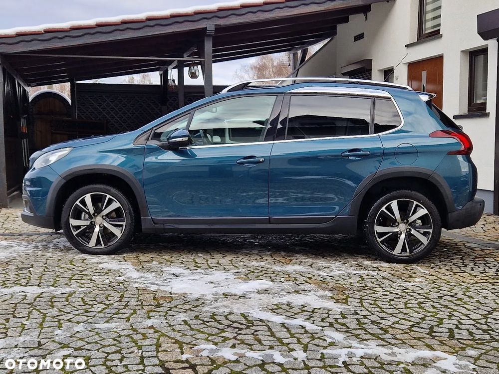 Peugeot 2008 PureTech 130 GPF Stop&Start Allure - 25