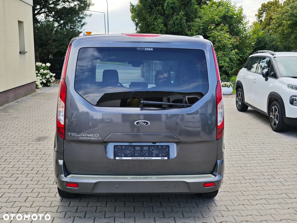 Ford Transit Connect - 11