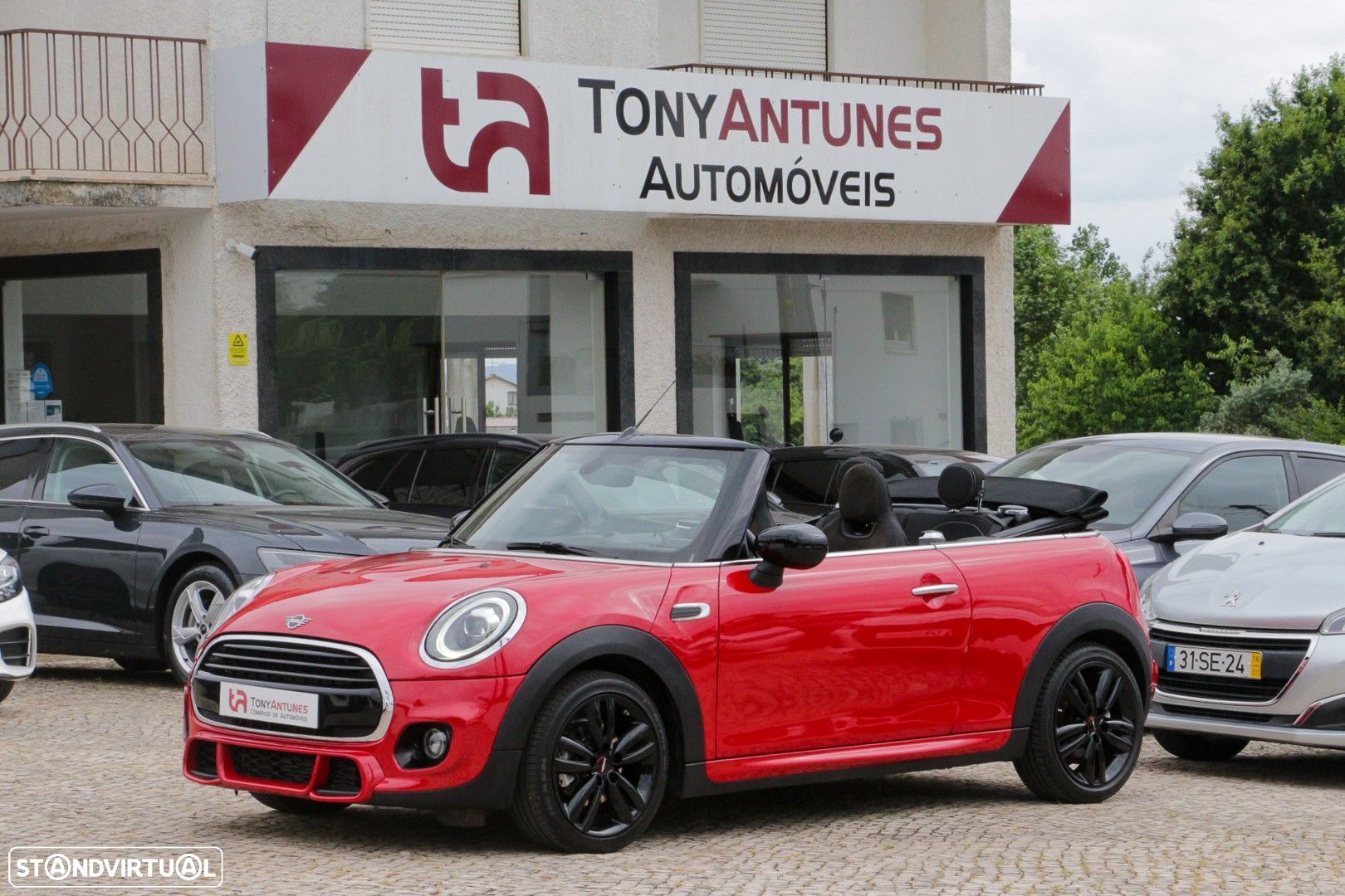 MINI Cabrio Cooper Premium First JCW Auto - 1