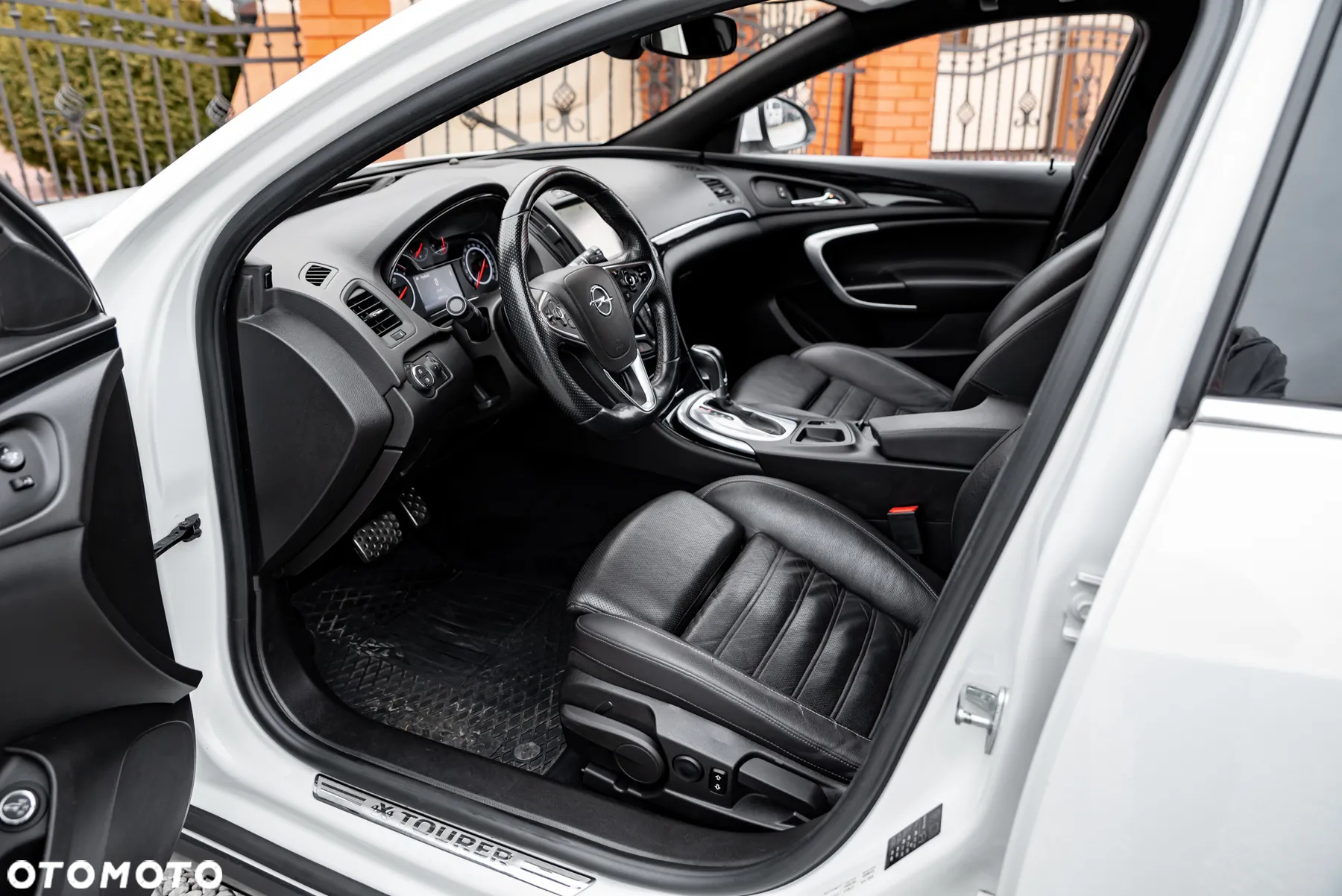 Opel Insignia 2.0 ECOTEC DI Turbo 4x4 Country Tourer Au - 18