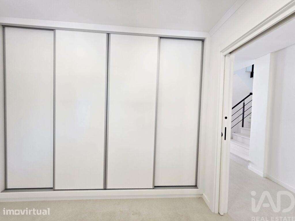 Casa / Villa T3 em Vila Real de Santo António de 188,00 m2 - Grande imagem: 5/30