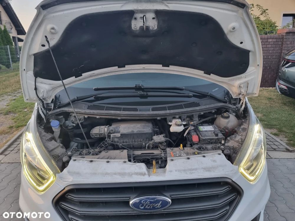Ford Custom L2H1 - 30