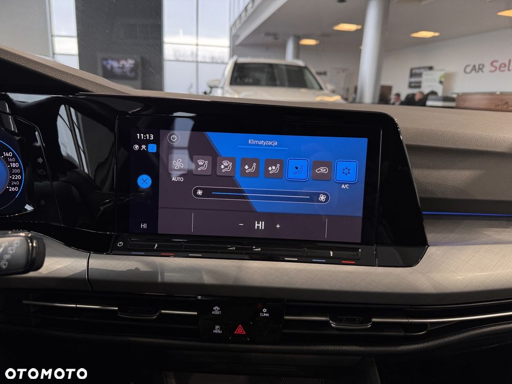 Volkswagen Golf Variant - 25