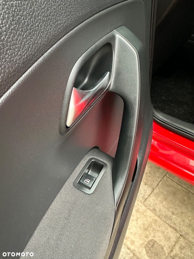 Volkswagen Polo - 14