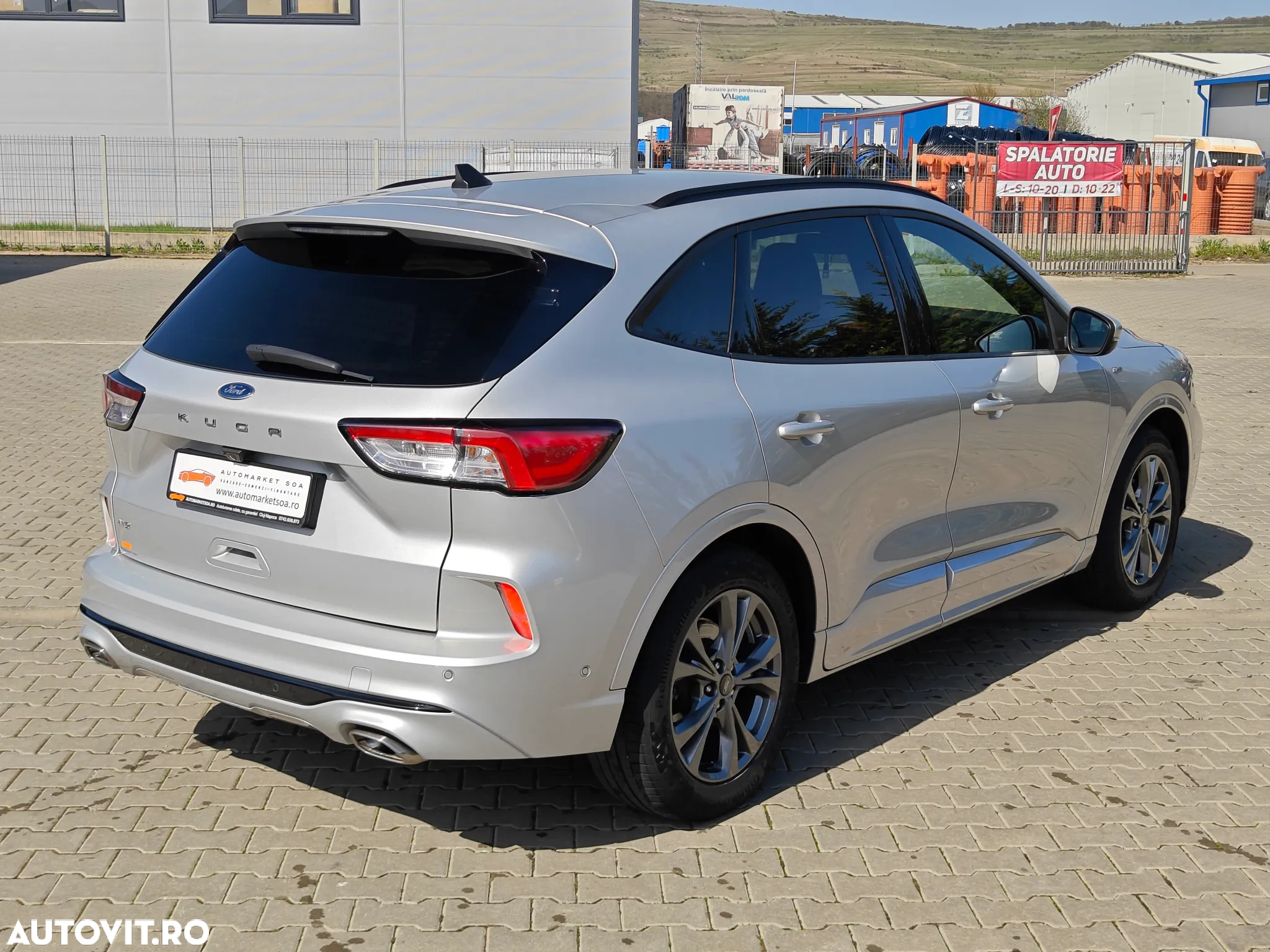 Ford Kuga 2.0 EcoBlue 4x4 Aut. ST-LINE X - 4