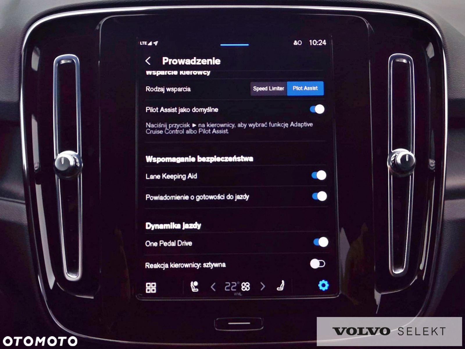Volvo XC 40 - 24