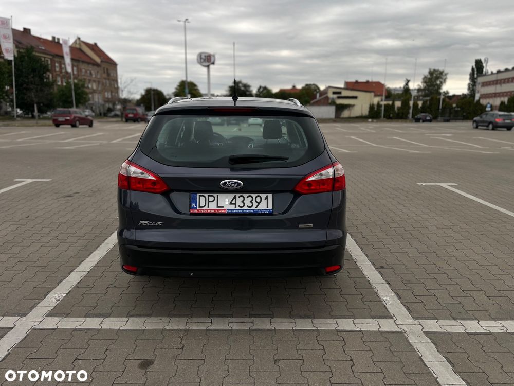 Ford Focus 1.6 TDCi ECOnetic 99g Start-Stopp-System Champions Edition - 5