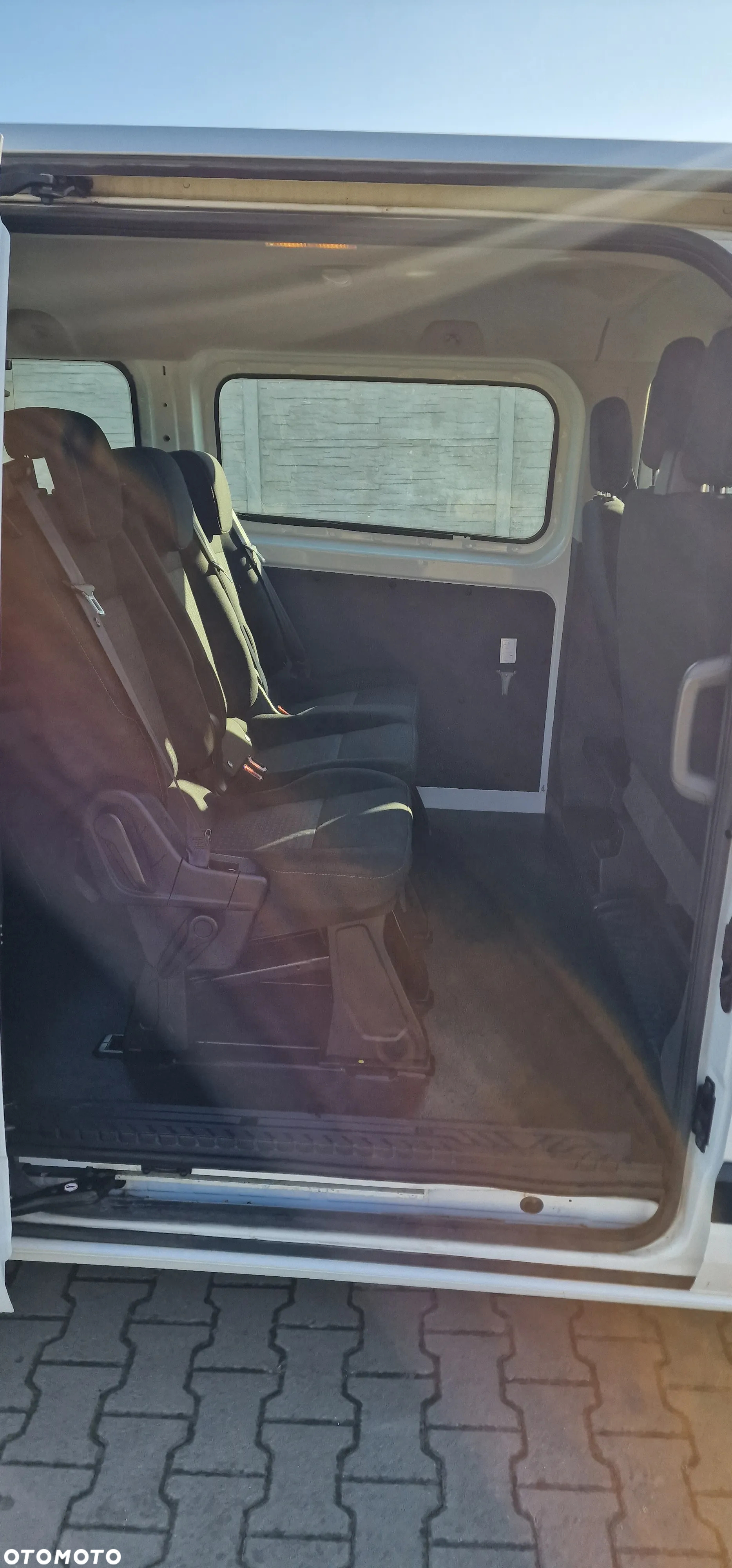 Ford Transit Custom 320 L2H1 PKW VA Trend - 17