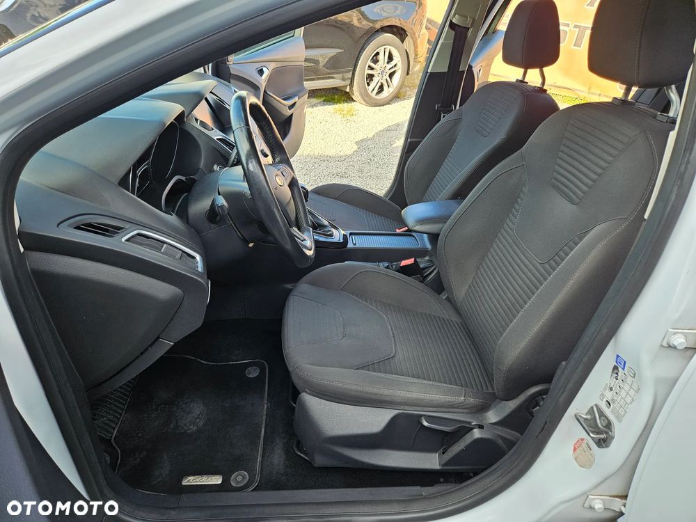 Ford Focus 2.0 TDCi Titanium ASS - 26