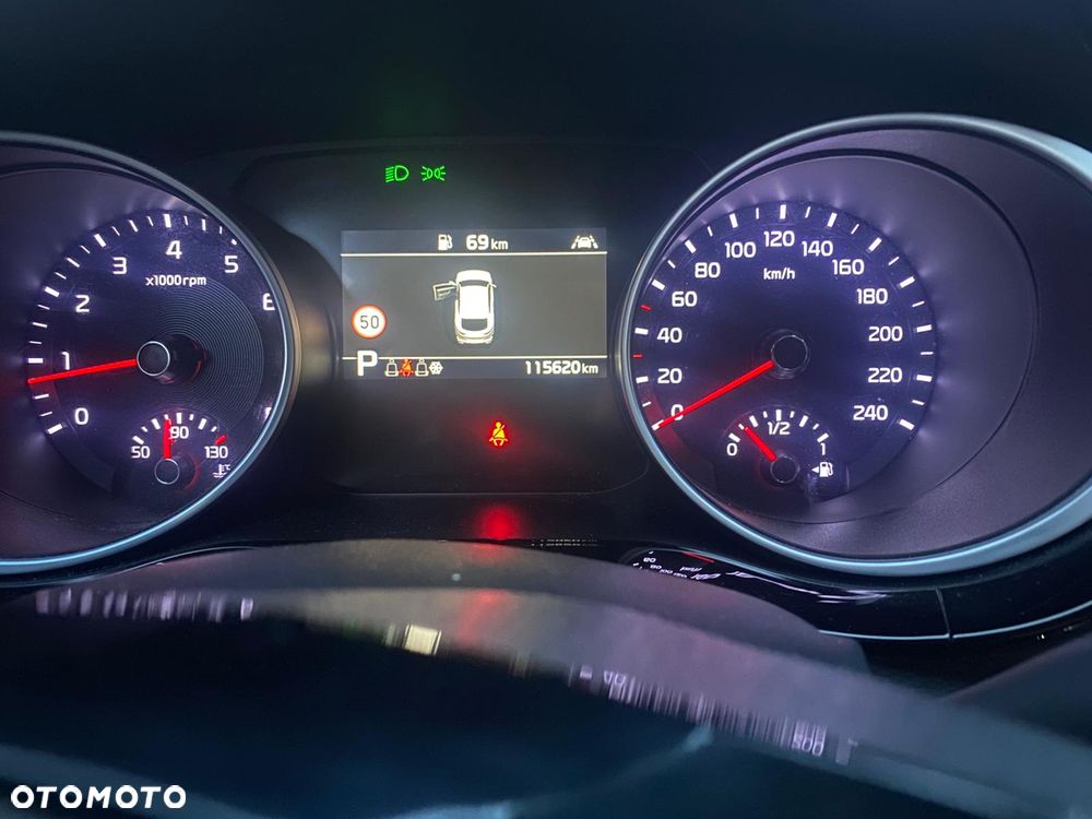 Kia ProCeed 1.4 T-GDI GT Line DCT - 10