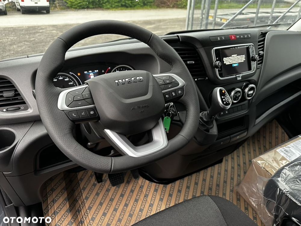 Iveco Daily Brygadówka - 11