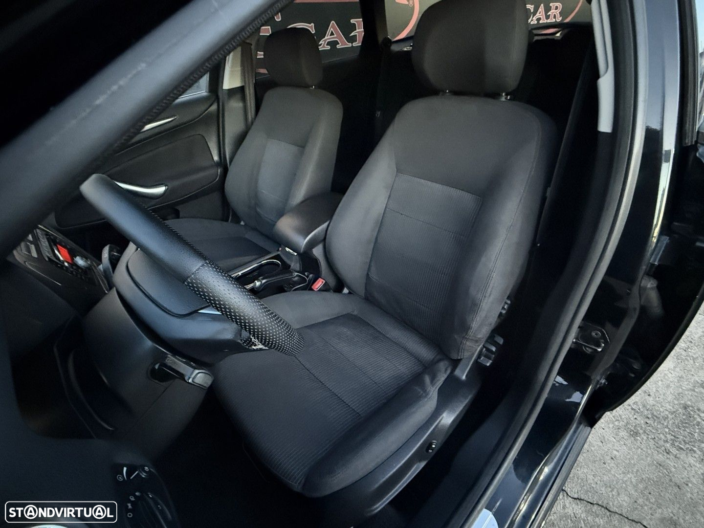 Ford Mondeo SW 1.8 TDCi Titanium - 5