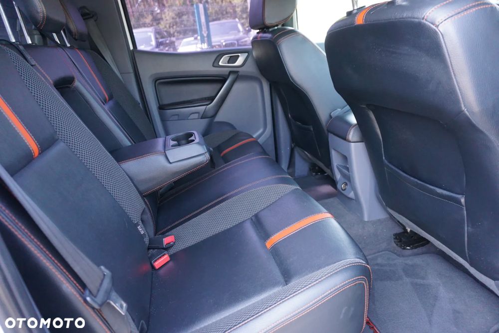 Ford Ranger Wildtrak - 13