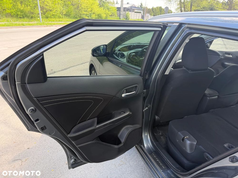Honda Civic 1.6 i-DTEC Lifestyle (Honda Connect+) - 24