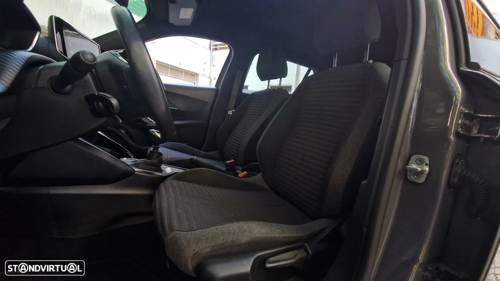 Peugeot 2008 PureTech 100 Active - 4
