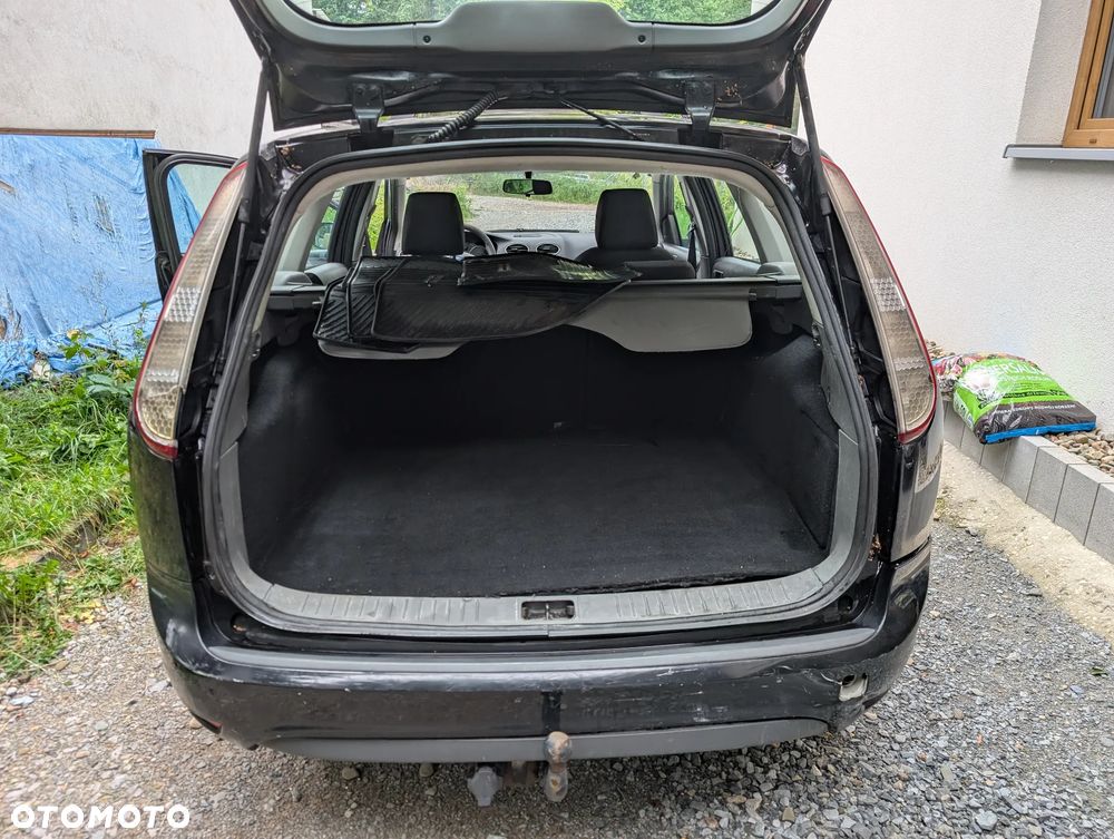 Ford Focus 1.6 TDCi Ambiente - 5