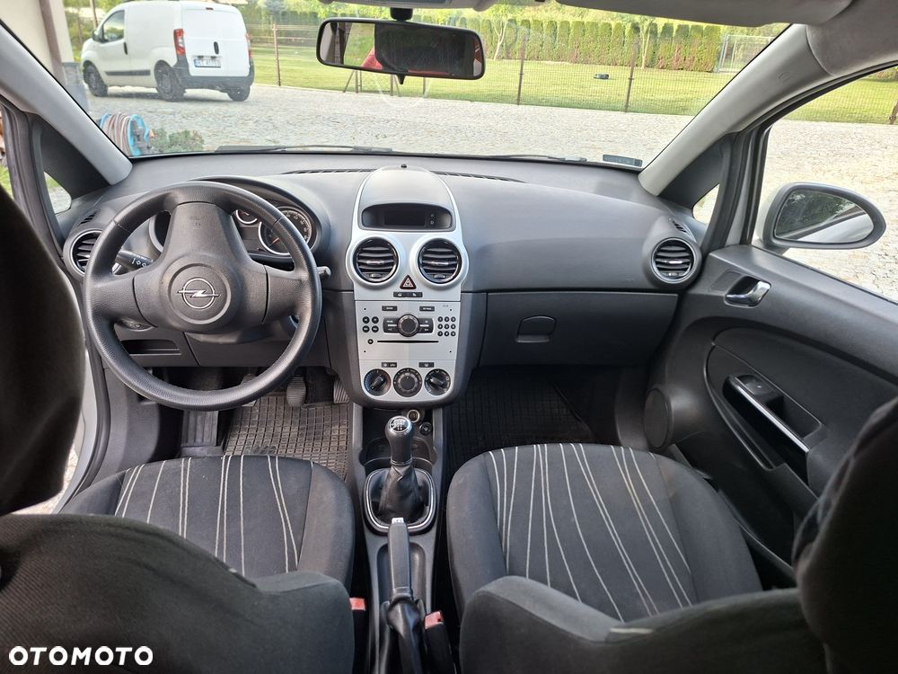 Opel Corsa - 3