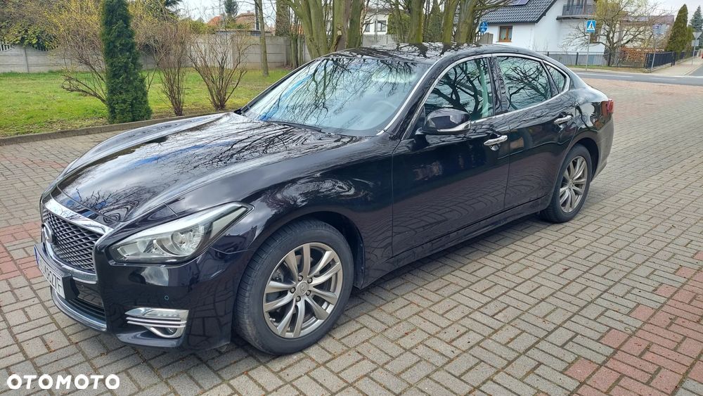 Infiniti Q70 2.2d Executive - 1