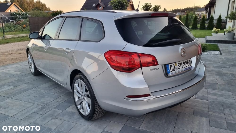 Opel Astra 1.4 T Cosmo - 6