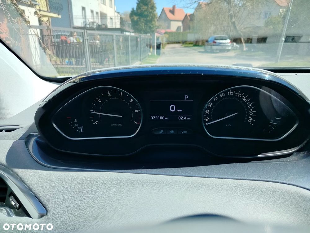 Peugeot 208 1.6 VTi Allure - 14