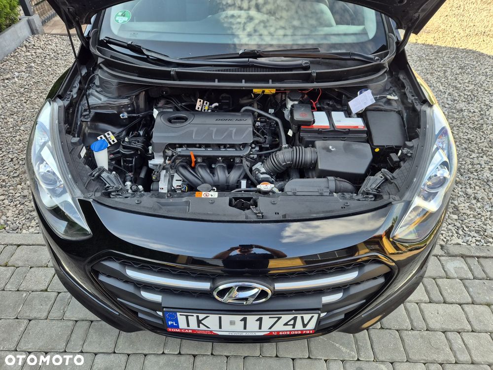 Hyundai i30 blue 1.4 Classic Navigation - 15
