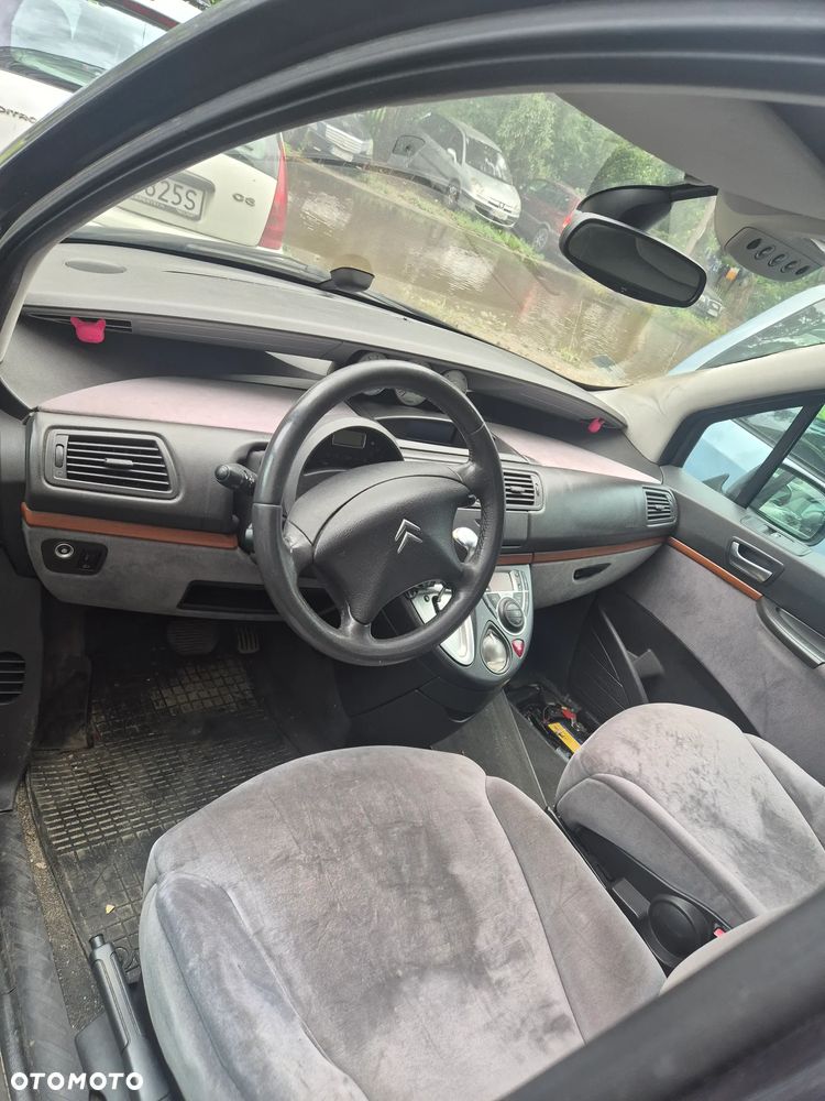 Citroën C8 - 2