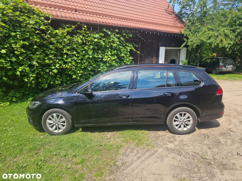 Volkswagen Golf - 5