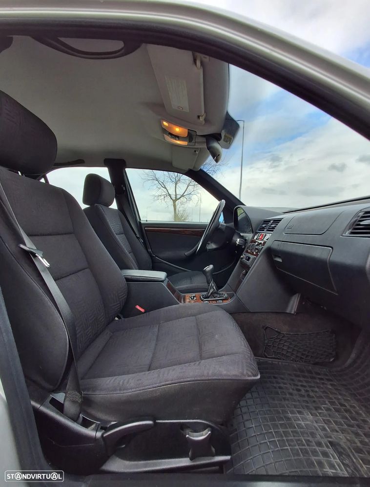 Mercedes-Benz C 180 Classic - 5