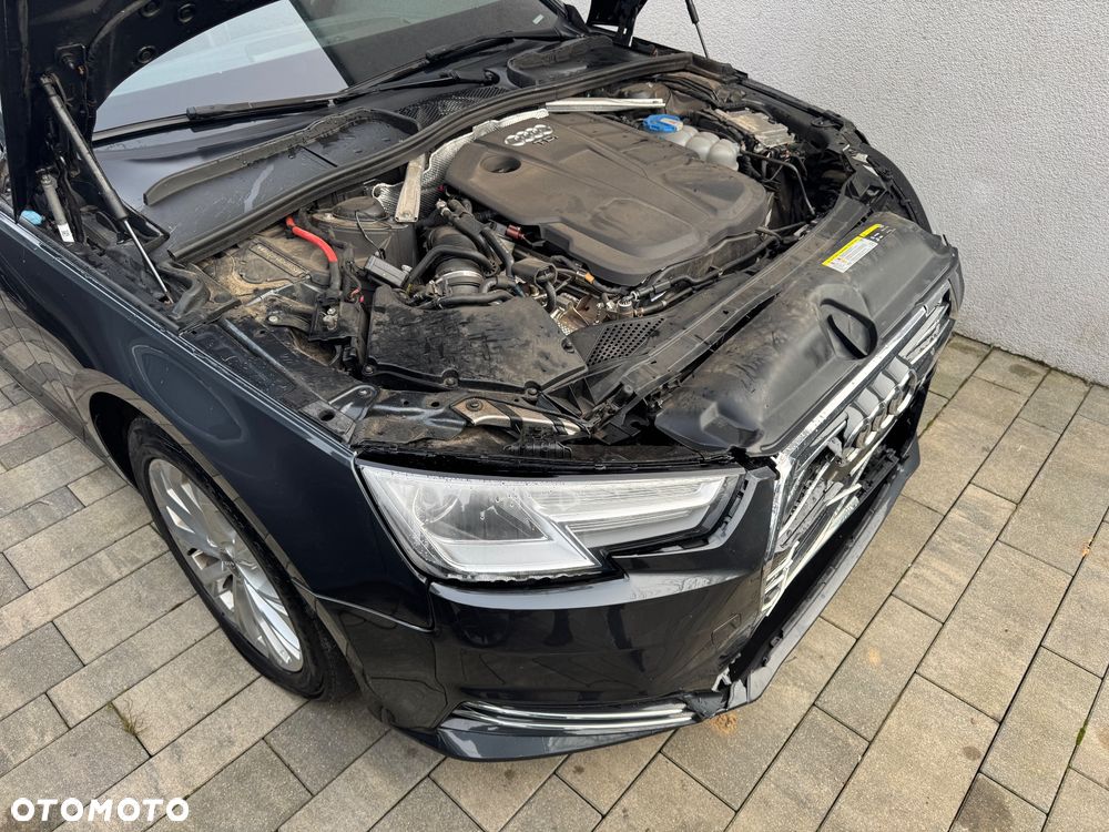 Audi A4 Avant 30 TDI S tronic advanced - 34