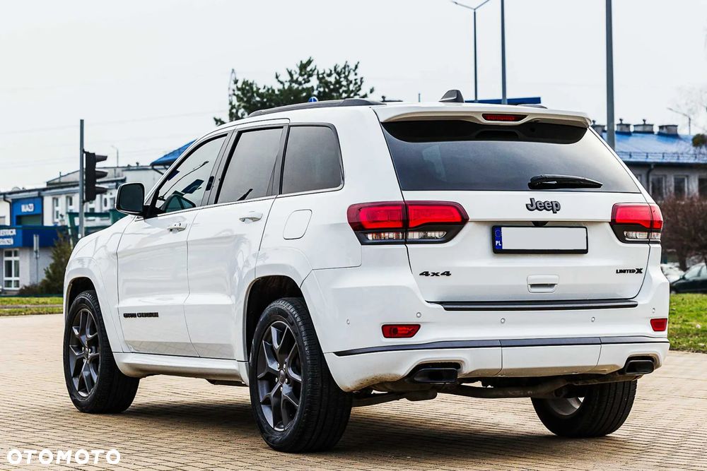 Jeep Grand Cherokee - 9